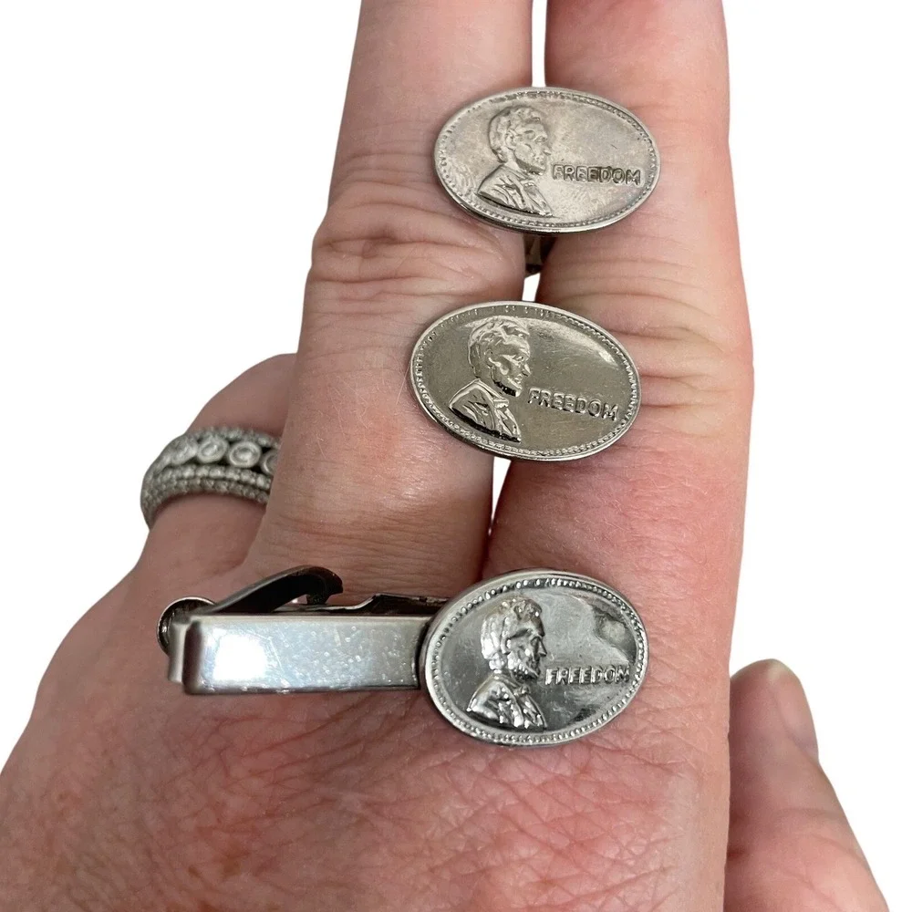 Abraham Lincoln Freedom Silver Tone Vintage Unbranded Cufflinks Tie Clip Set